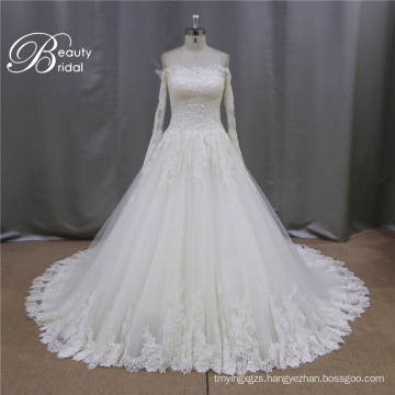 Exquisite Handmade Bolero Plus Size Wedding Dresses with Sleeve